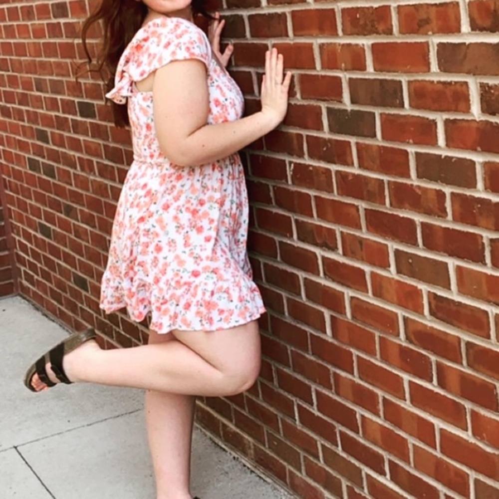 Floral white dress shirt and grip top